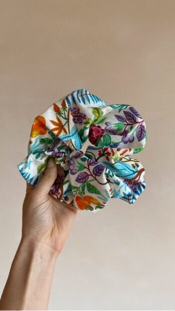 tropicalia scrunchie