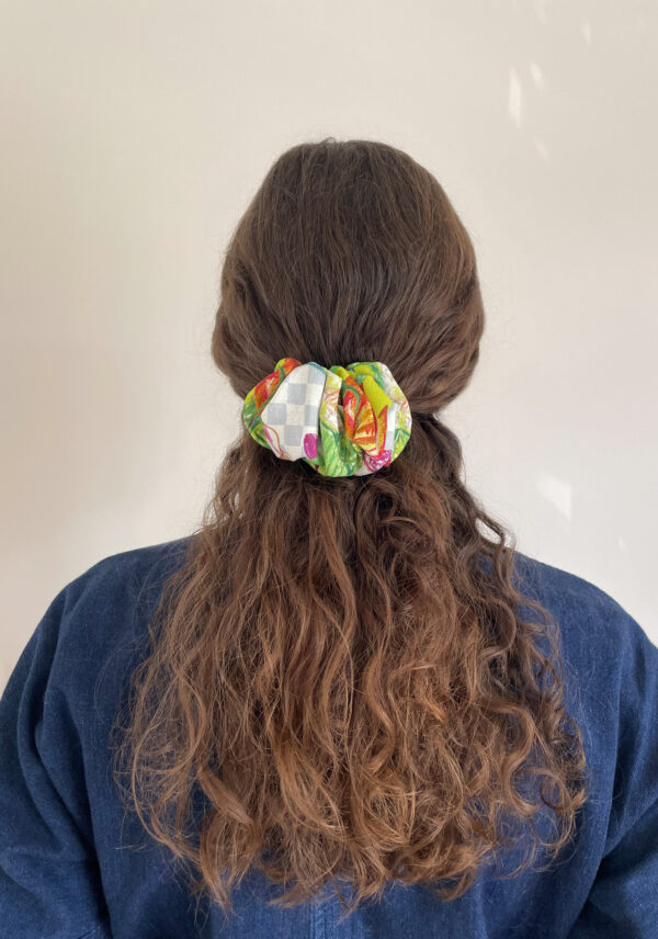 flowers hair-clip